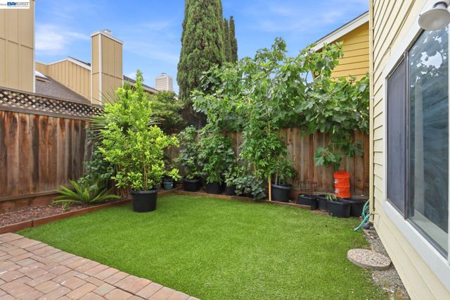 911 Erie Cir, Milpitas, CA 95035