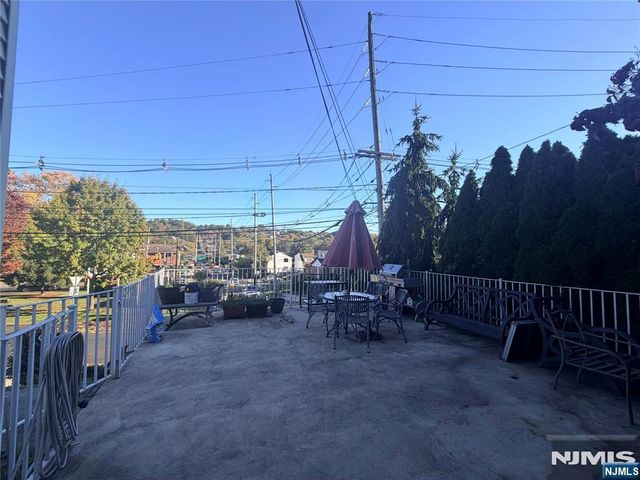 501 Englehardt Terrace 2, Ridgefield, NJ 07657