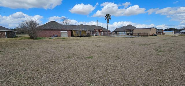 166 Ideal St, Belle Rose, LA 70341