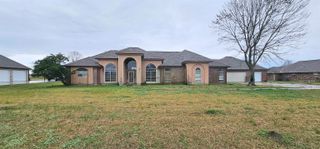 166 Ideal St, Belle Rose, LA 70341