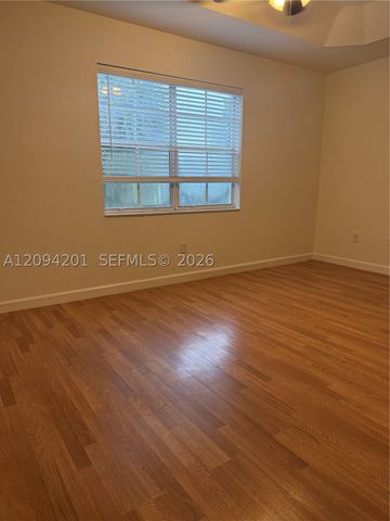9323 SW 227th St 6-5, Cutler Bay, FL 33190