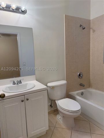 9323 SW 227th St 6-5, Cutler Bay, FL 33190