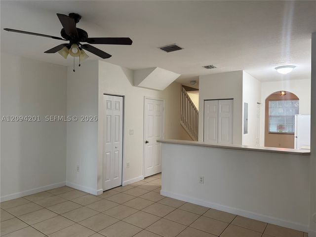9323 SW 227th St 6-5, Cutler Bay, FL 33190