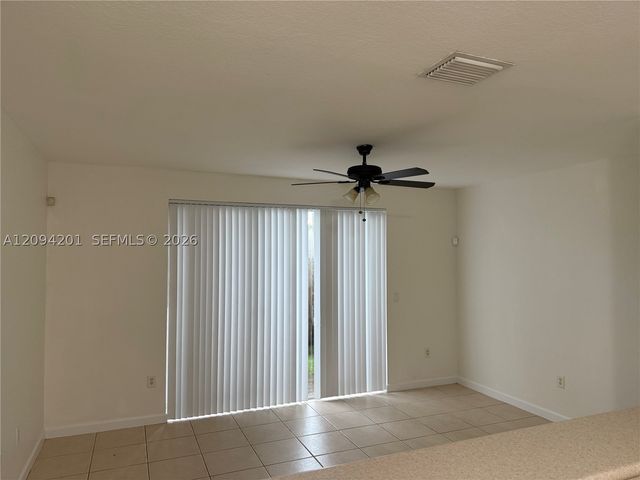 9323 SW 227th St 6-5, Cutler Bay, FL 33190