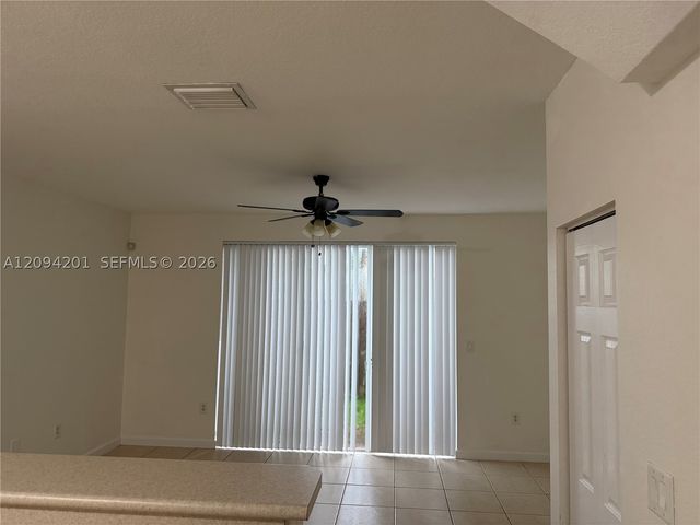 9323 SW 227th St 6-5, Cutler Bay, FL 33190