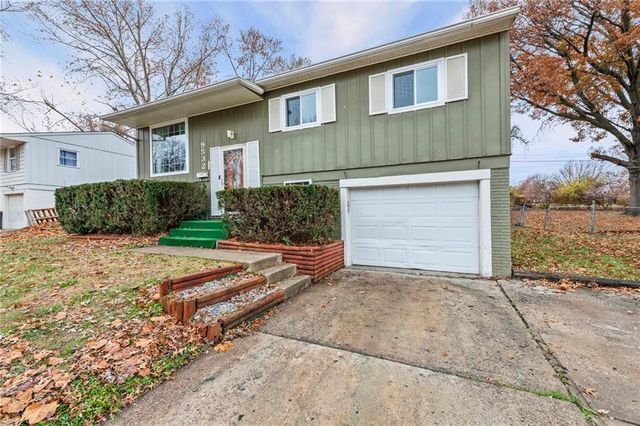 9532 Wallace Avenue, Kansas City, MO 64134