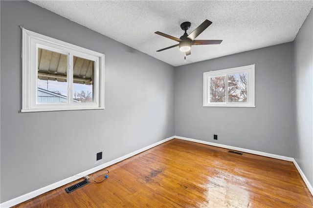 9532 Wallace Avenue, Kansas City, MO 64134