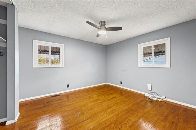 9532 Wallace Avenue, Kansas City, MO 64134