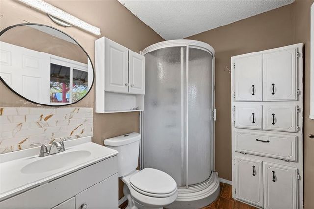 9532 Wallace Avenue, Kansas City, MO 64134