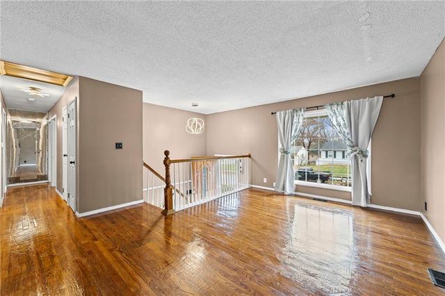 9532 Wallace Avenue, Kansas City, MO 64134