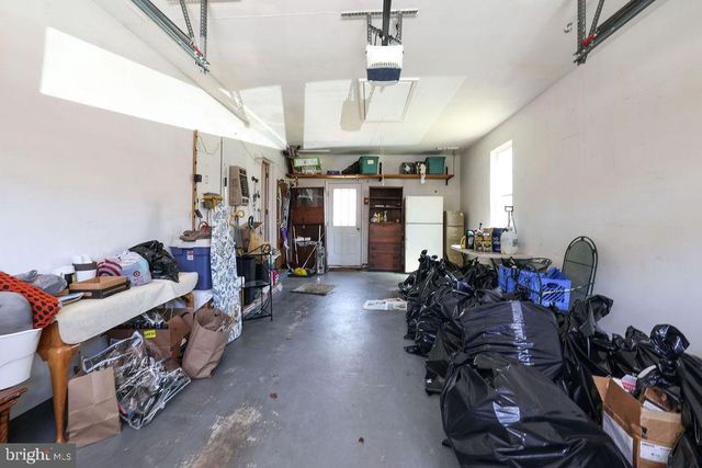 52 OAK RIDGE LN, Manahawkin, NJ 08050