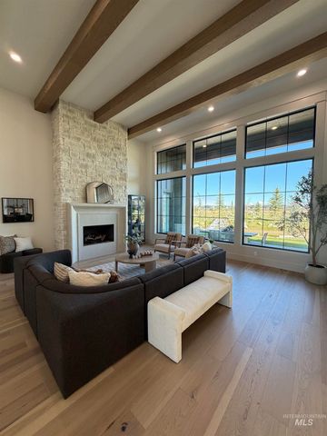 4930 W Braveheart, Eagle, ID 83616