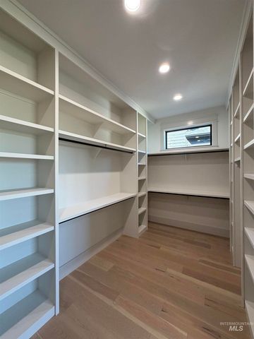 4930 W Braveheart, Eagle, ID 83616