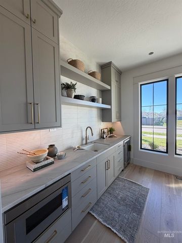 4930 W Braveheart, Eagle, ID 83616