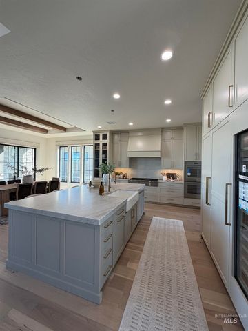 4930 W Braveheart, Eagle, ID 83616