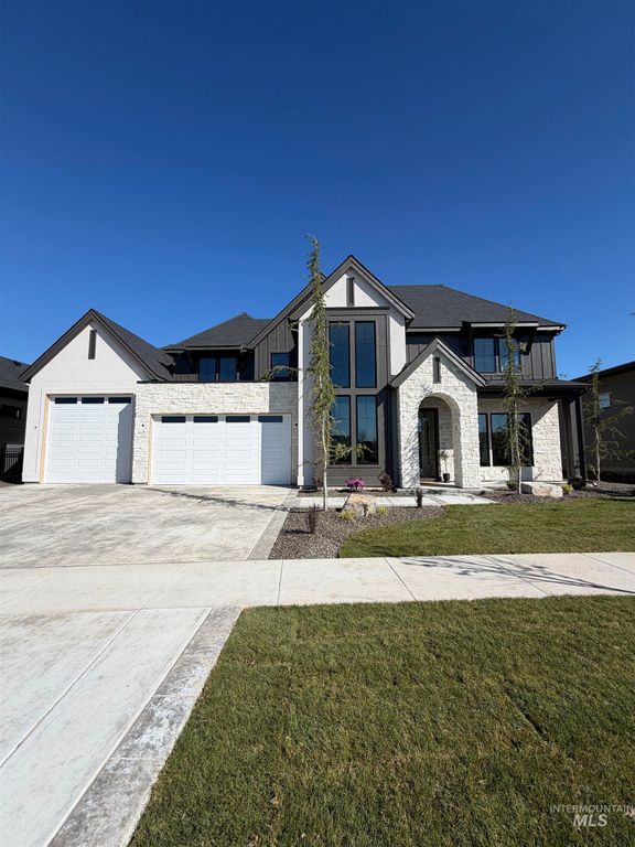 4930 W Braveheart, Eagle, ID 83616