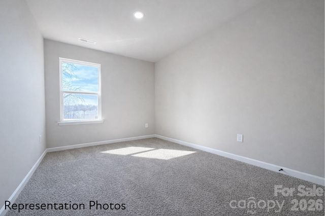 3111 Aberleaf Lane, Charlotte, NC 28227