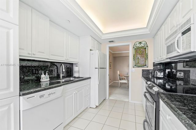 500 Ocean Dr W-2B, Juno Beach, FL 33408