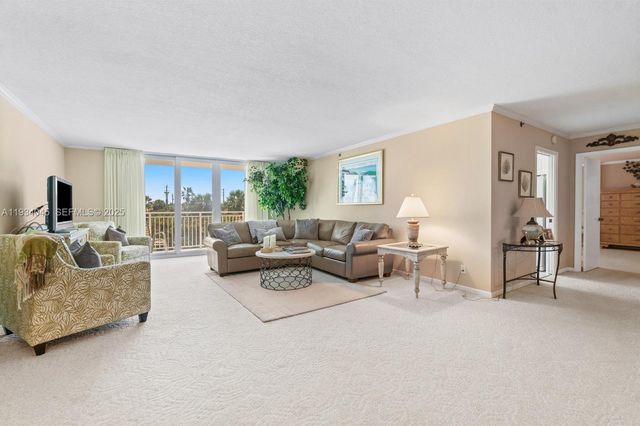 500 Ocean Dr W-2B, Juno Beach, FL 33408