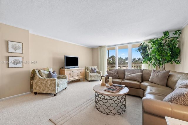 500 Ocean Dr W-2B, Juno Beach, FL 33408