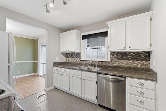 3904 Dakota Ave, Nashville, TN 37209