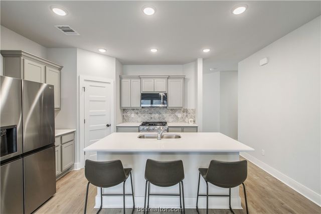 6212 Rockford Drive, College Station, TX 77845