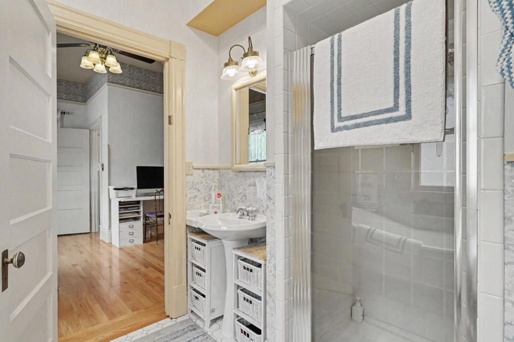 Image 32 of property listing at 396 Margaret Street, San Jose, CA 95112