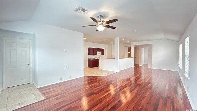 9422 Fall Pass, San Antonio, TX 78251