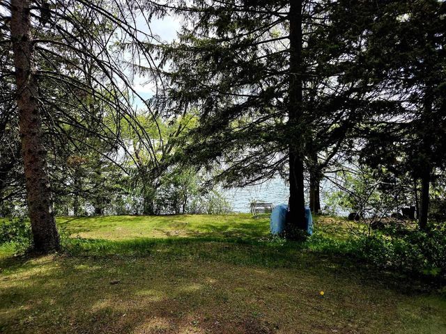 612 Silver Lake Drive, Portage, WI 53901