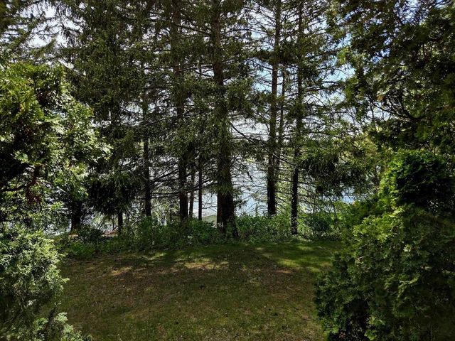 612 Silver Lake Drive, Portage, WI 53901