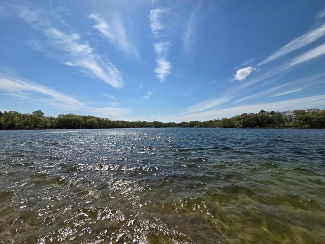 612 Silver Lake Drive, Portage, WI 53901