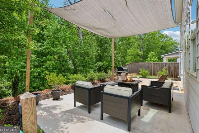3722 Silvery Way, Powder Springs, GA 30127