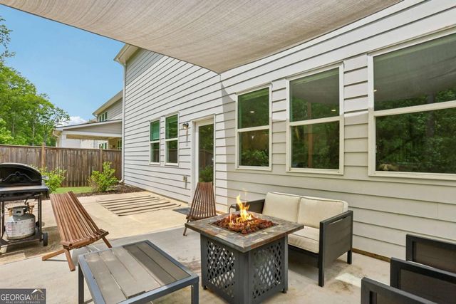 3722 Silvery Way, Powder Springs, GA 30127