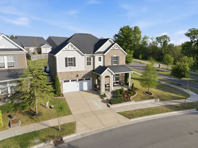 100 Lavender Rd, Hermitage, TN 37076