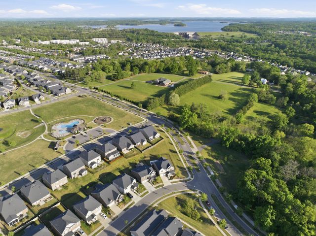 100 Lavender Rd, Hermitage, TN 37076