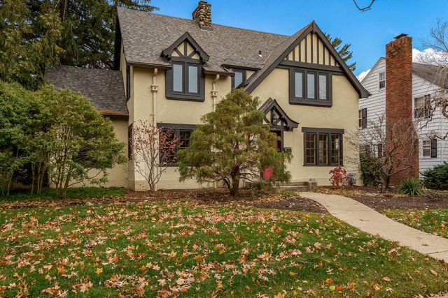 2326 CLINTON Place, Rockford, IL 61103