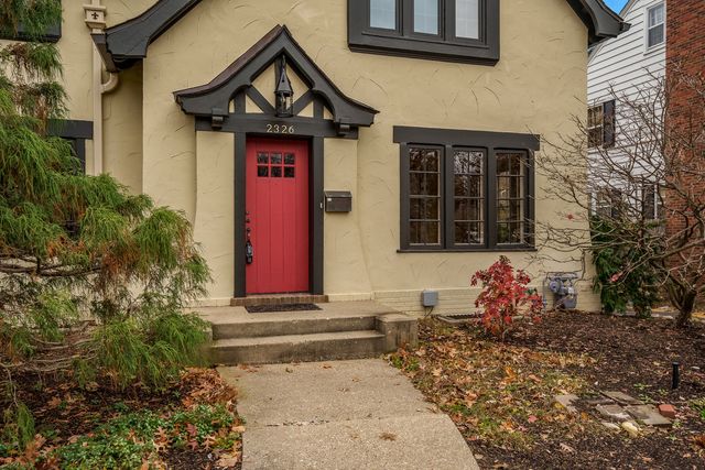 2326 CLINTON Place, Rockford, IL 61103