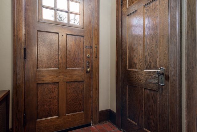 2326 CLINTON Place, Rockford, IL 61103