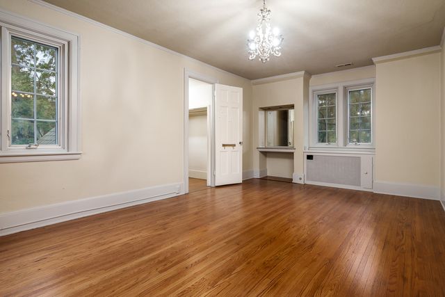 2326 CLINTON Place, Rockford, IL 61103