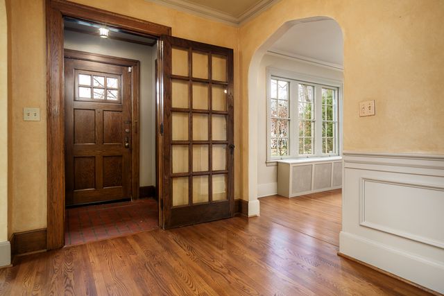 2326 CLINTON Place, Rockford, IL 61103