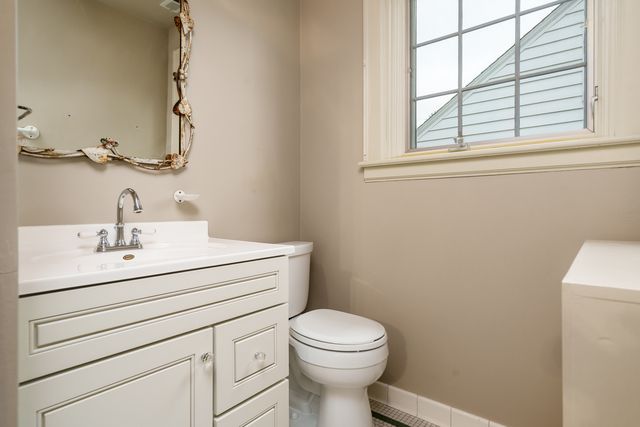 2326 CLINTON Place, Rockford, IL 61103