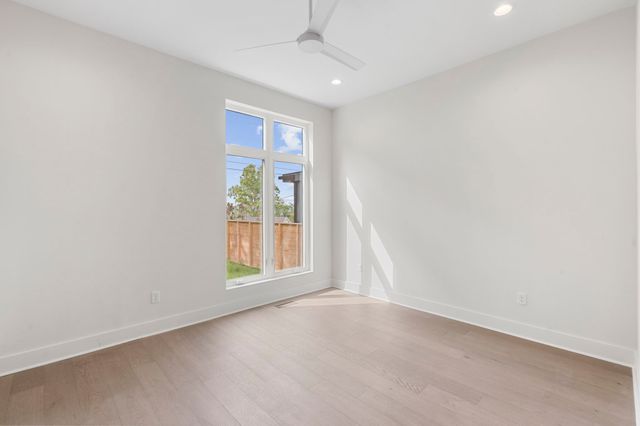 6112 Hill Circle Dr, Nashville, TN 37209