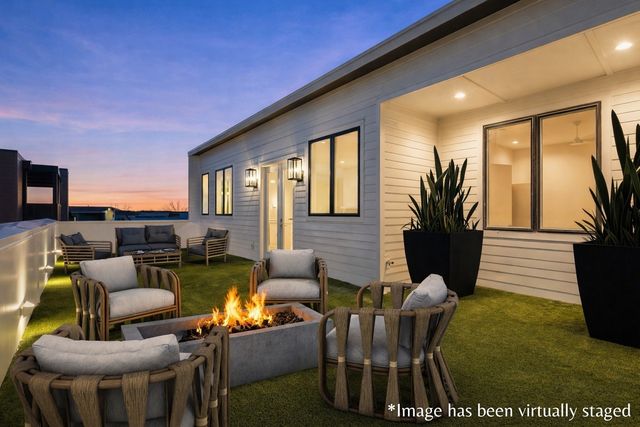 6112 Hill Circle Dr, Nashville, TN 37209