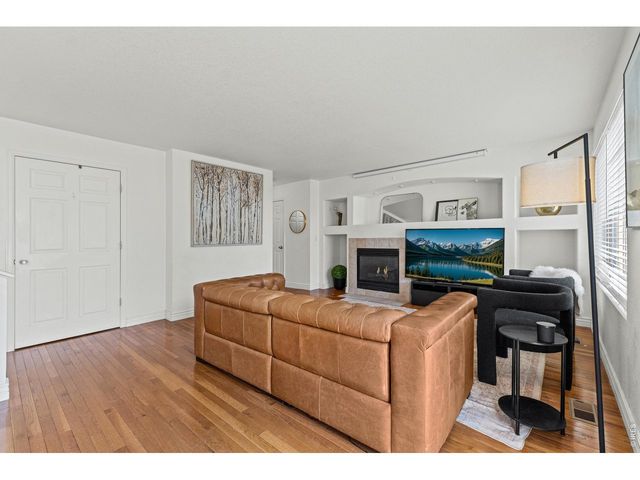 18132 E Linvale Dr, Aurora, CO 80013