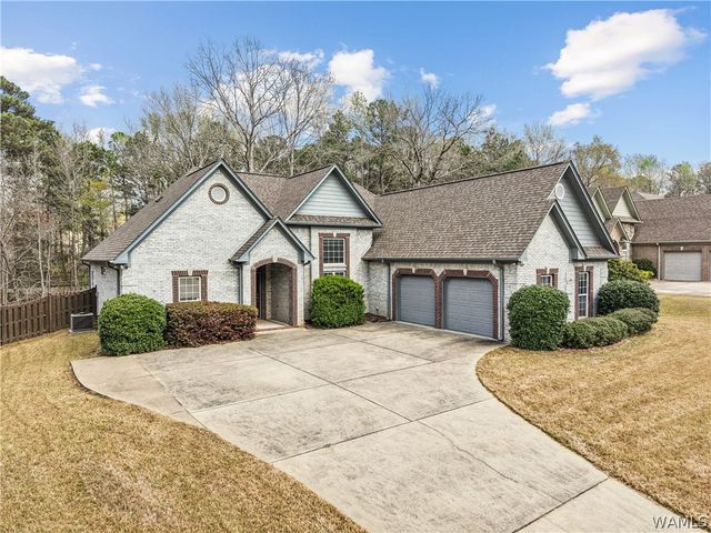 221 Park Lake, Helena, AL 35080
