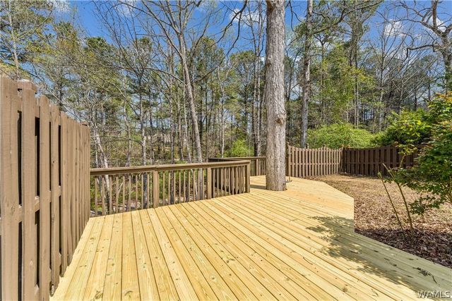 221 Park Lake, Helena, AL 35080