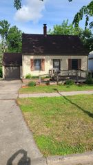 1121 1st Street N, Fargo, ND 58102