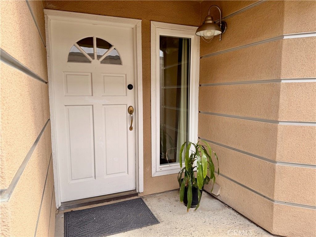 2027 Artesia Boulevard D, Torrance, CA 90504 — photo 2