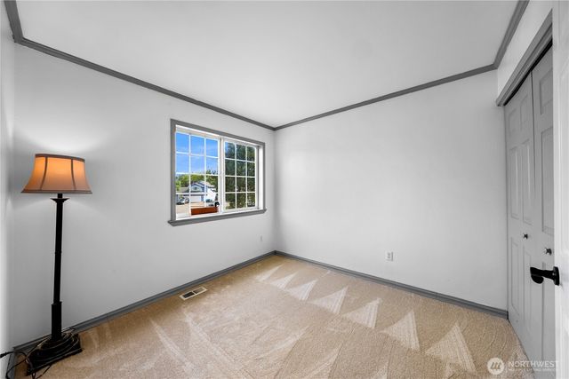 15553 Heintz Avenue SE, Monroe, WA 98272