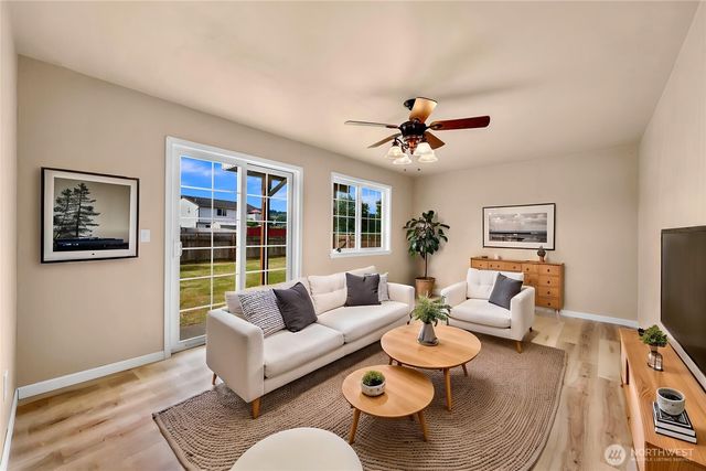 15553 Heintz Avenue SE, Monroe, WA 98272